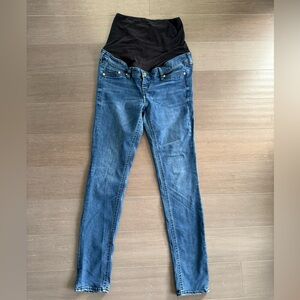 H&M Maternity Blue skinny Jeans with over the belly Waistband EUC